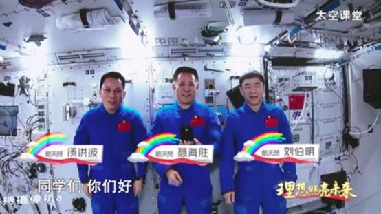 https://pics4.m.ptujiang.com/feed/4e4a20a4462309f7bd4e0b581d1001fad7cad67a.jpeg?token=9edb51e479b5a767d23723a1e61bb378