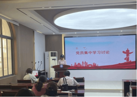 62CFD920F451D633E76AF3089E4_13204407_10238